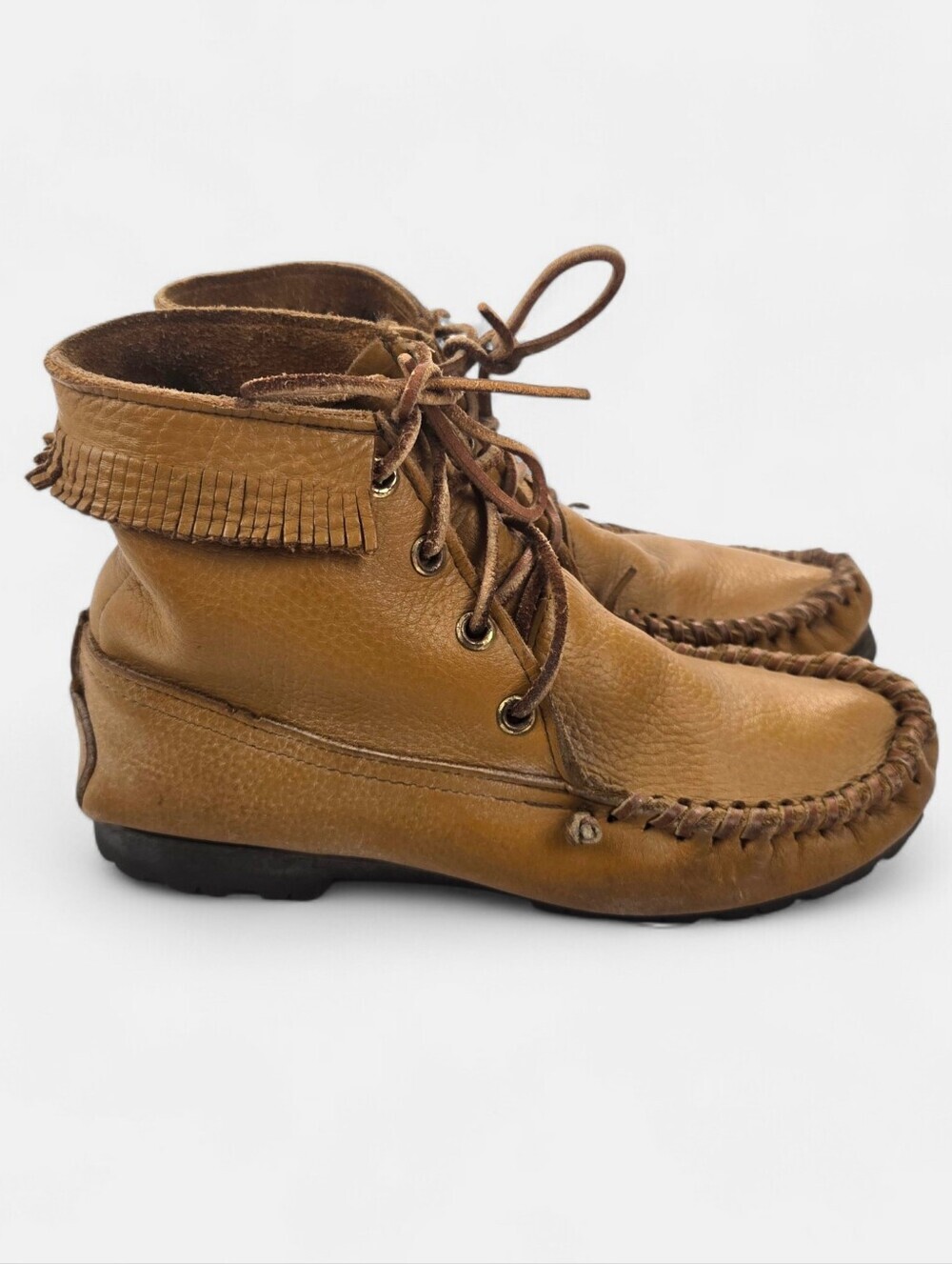 Vibram Vintage Women’s Size 6 Leather Moccasin Boots Cottage Core Boho Boots